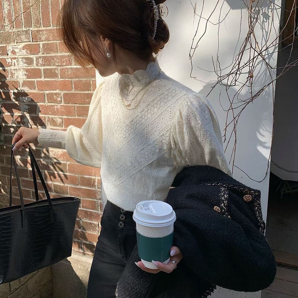 이너웨어 티 블라우스 벌룬소매 레이스 긴팔 베이지 Q1092417