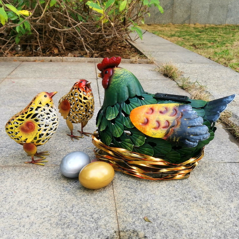 공예품 패밀리 정원 철제 알품는 꼬꼬댁 앎탉 태양열정원등 JIKTEM W2052602