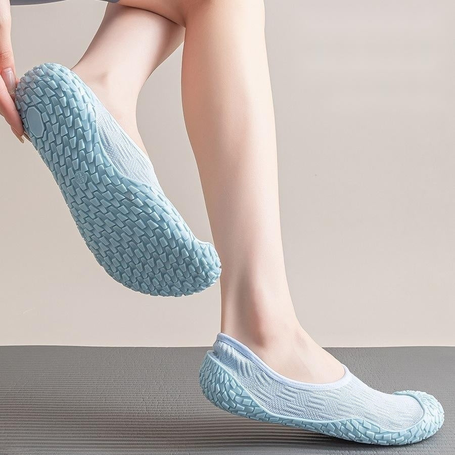 헬스장 실내운동화 필라테스 요가 슈즈 소프트 피트니스화 JIKTEM BW5072908