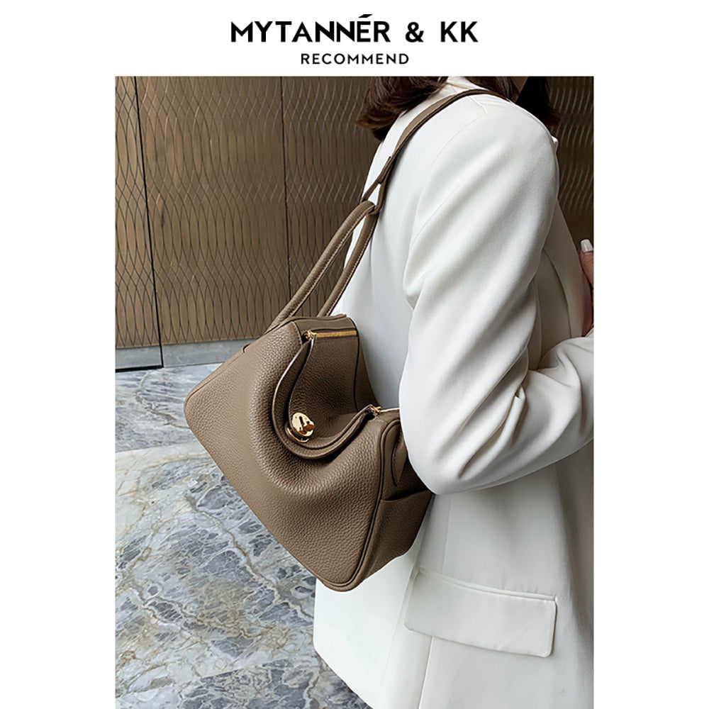모임룩 핸드백 데이트룩  Q1111640 연말 리얼소가죽