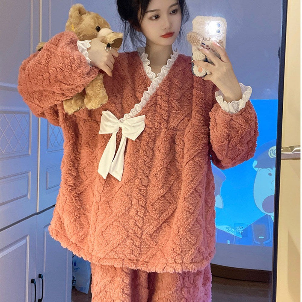 실내복 가족 홈웨어 극세사 양털기모 겨울 캐릭터 세트 잠옷  BQ2122401