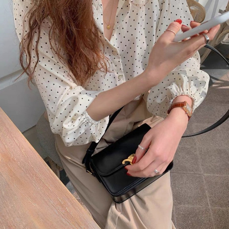 블라우스 화이트 땡땡이 블랙 도트 긴팔  셔츠 D2022417