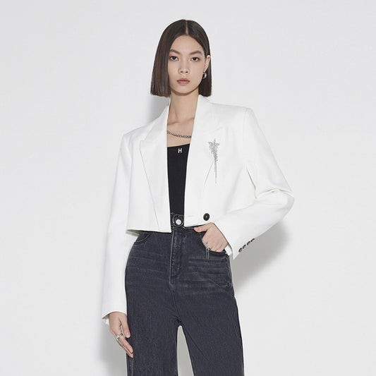 ochirly 스타일리쉬한  여성정장 패션코디 키작녀코트 하객룩 BQ3020646