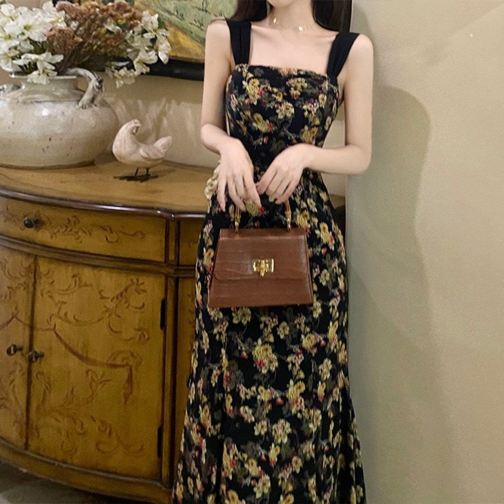뷔스티에  데일리 꽃무늬 드레스 끈나시 복고풍 원피스  BQ3021817