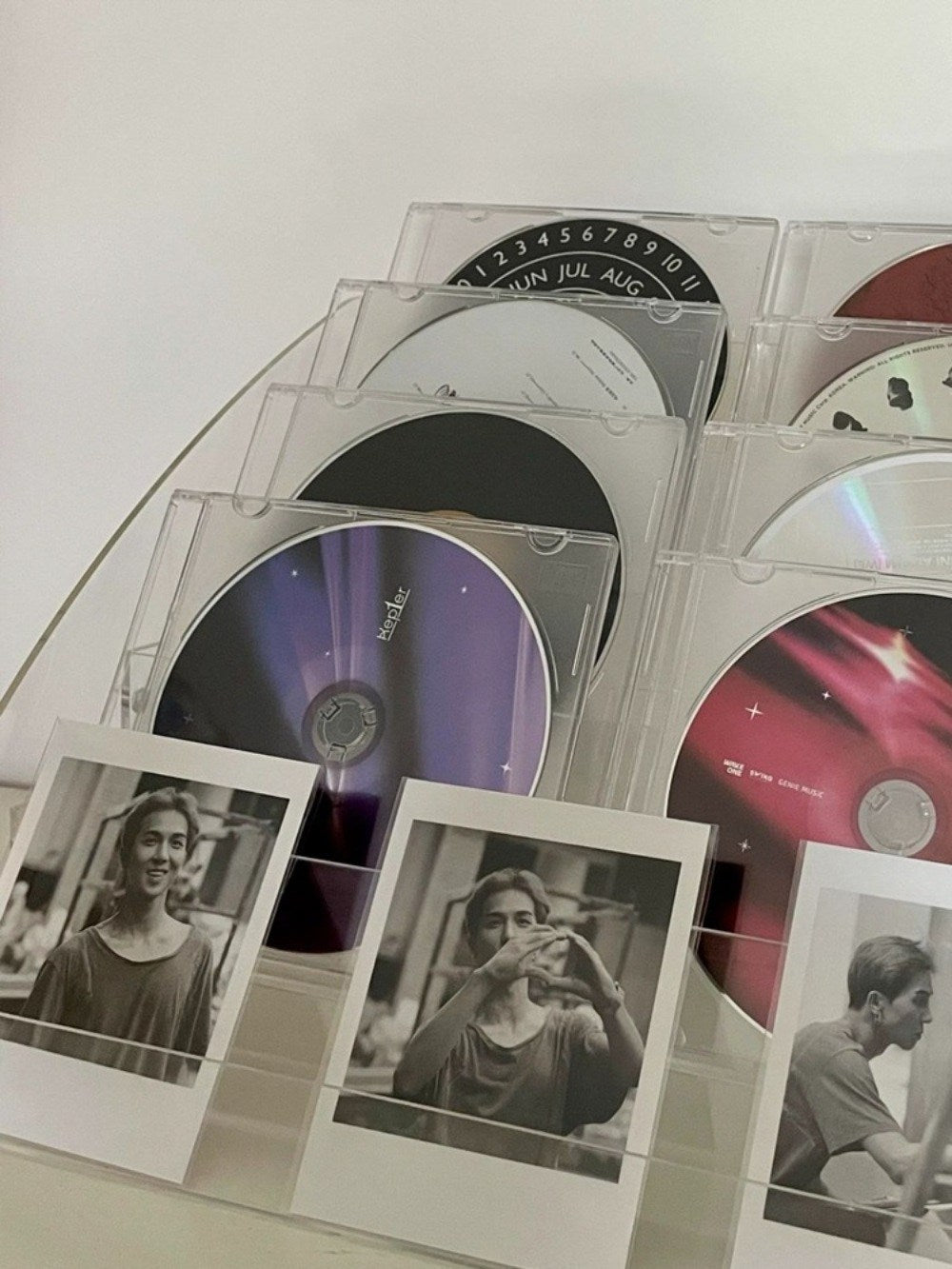앨범 디스플레이 랙 진열대 DVD 스토리지 음반 정리 보관 꽃이함  WY3031409