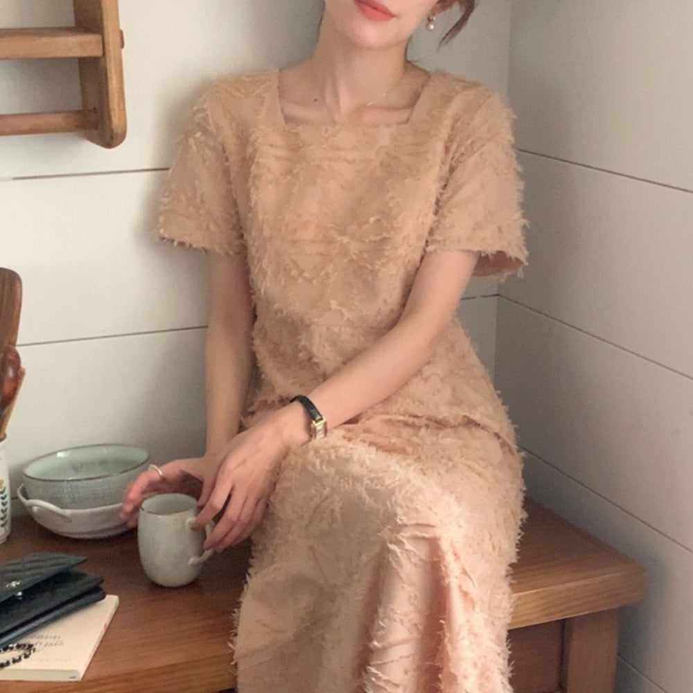 로맨틱  캐주얼 롱원피스 키큰여자 데이트 패치 스퀘어넥 반팔 루즈핏 BQ3042805