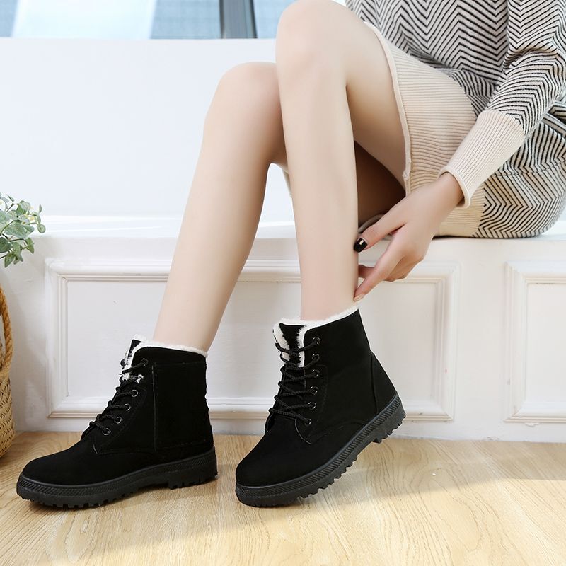 JIKTEM 충전 발열 신발 발난로 방한화 등산 작업화 숏부츠 온도조절 Q3122308